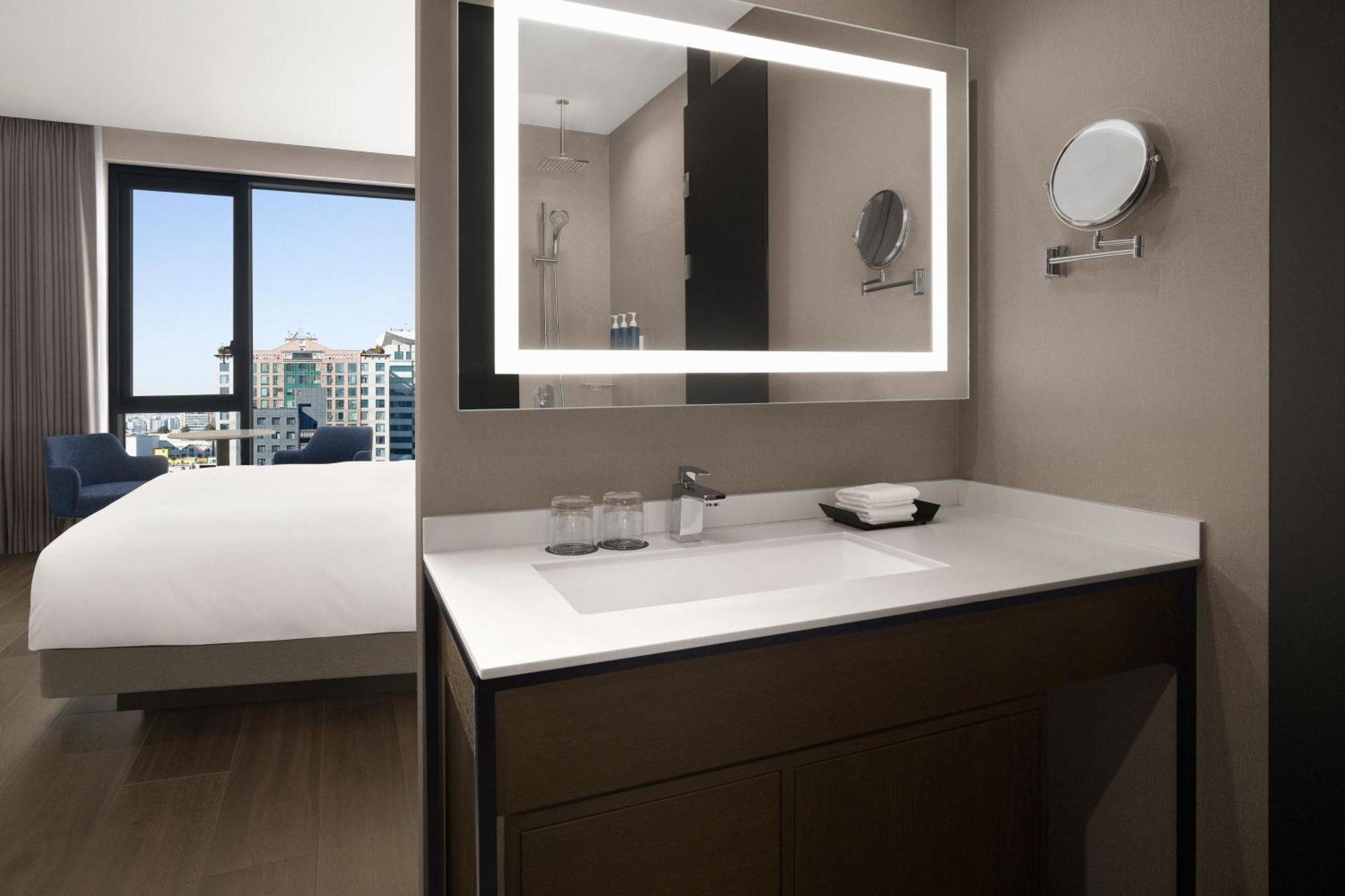 Four Points By Sheraton 水原市 外观 照片